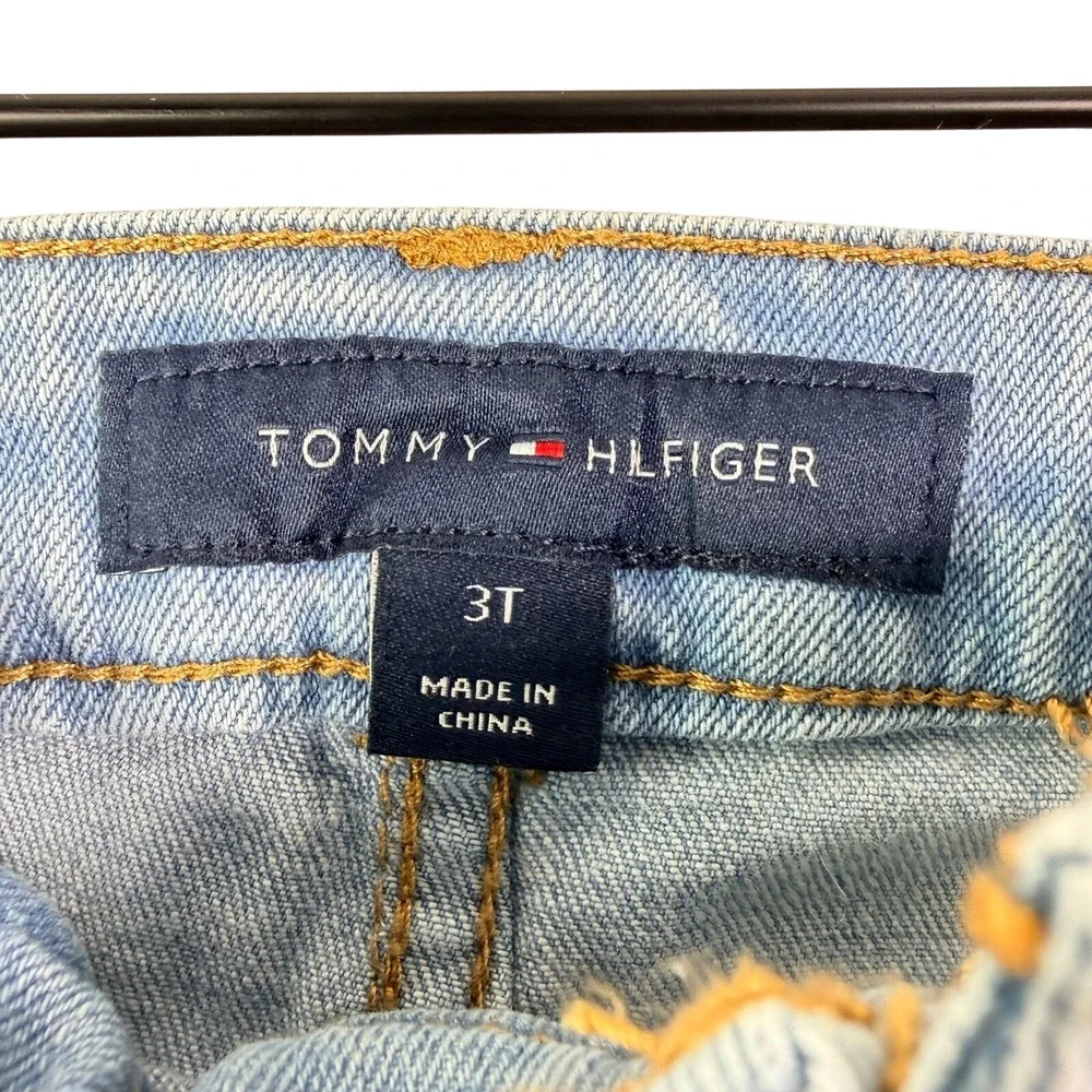 Tommy Hilfiger Girls 3T Sullivan Wash Denim Shorts‎ with Logo Belt TGMDC03V